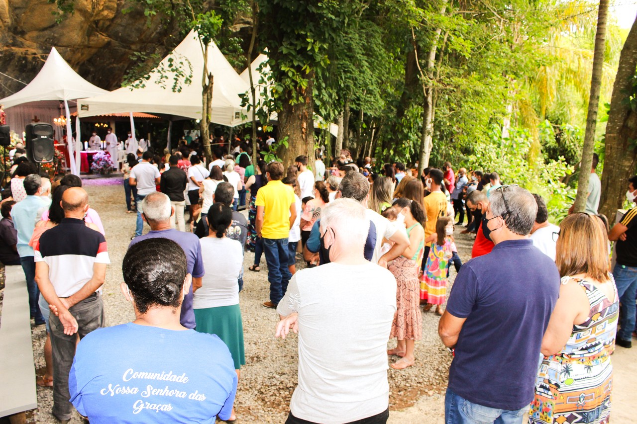 Festa de Santa Luzia: pós-pandemia devotos lotam Santuário