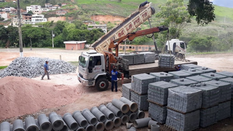 Desobstrução e retirada de barreiras da região da Serra do Fama