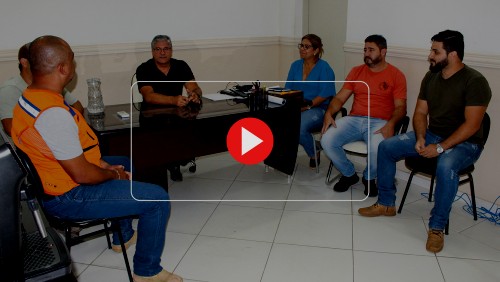 Prefeito Romário se reúne com secretários para tratarem sobre as prioridades relacionadas às chuvas
